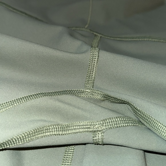 Lululemon Align Pant 25" Size 2 - Picture 12 of 12